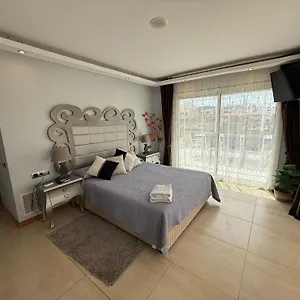  Apartamento Amposta